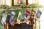 2014-12 FireplaceStockings_Christmas2014_2DXA5878