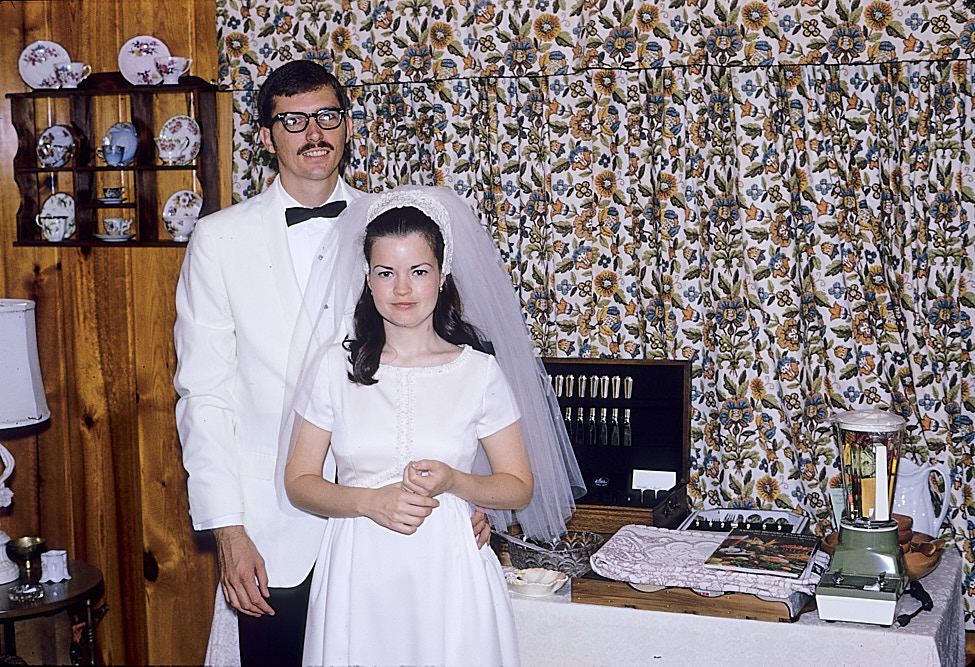 1970-08 Michael&Susan_Wedding_1970Aug_1C05-03