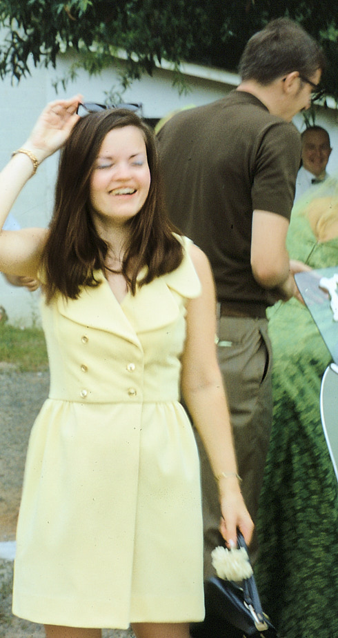 1970-08 OurWedding_PayneFarm_1970Aug22_SCB8-R3C1-PT-KR12b