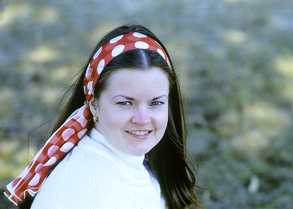 1971-10 A053 SusanFarm_1971Oct_1C07_11