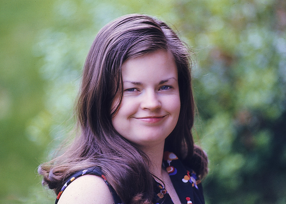 1972-06 A019 Susan_1972June_B8C11_18