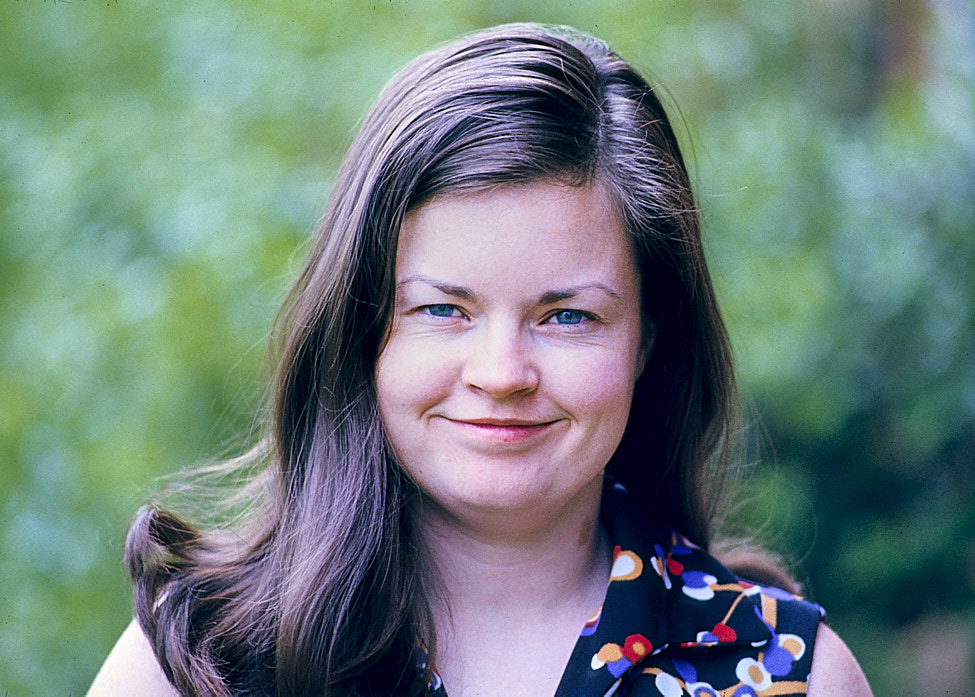 1972-06 A045 Susan_1972June_1C09_16_1