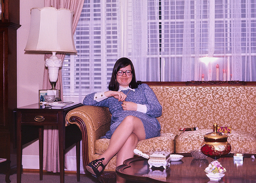 1972-12 Susan_PayneFarm_1972Dec_SCB2-R2C4-PT-EK07