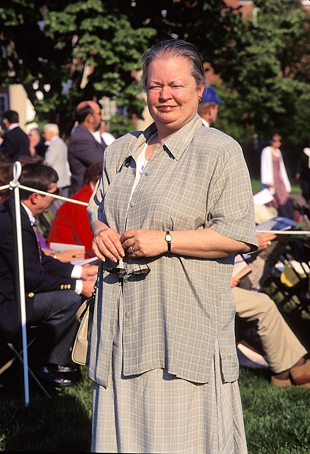 1995-05 AXXX Susan_Graduation_MaryWashCollege_1995May_CSlide