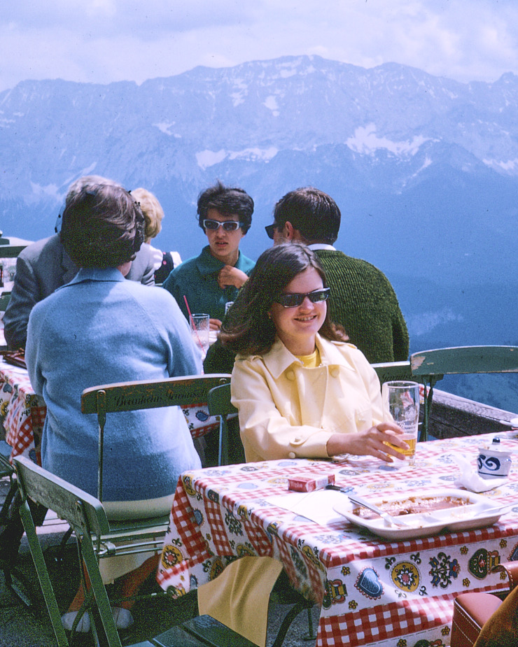Susan_MtWankGer_1966Jun_SCB8-R2C4-PT-KR09_1