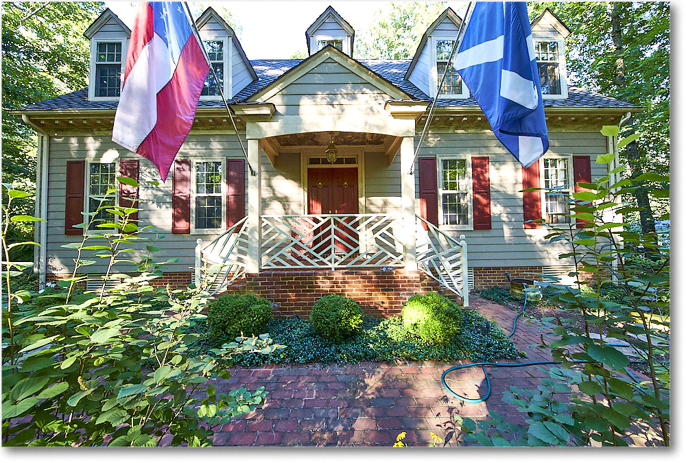 Susie'sGarden_2015Jul_1DXA2679