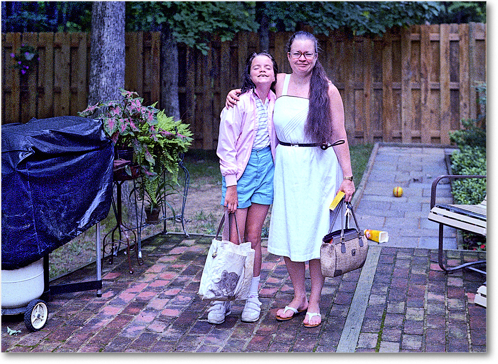 A086 Becca&SusanShopping_Hillcrest_1984Aug_CNeg_1 copy