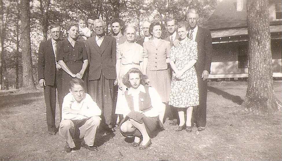 1946 Ruth n Wilson, Flake,Ringold copy