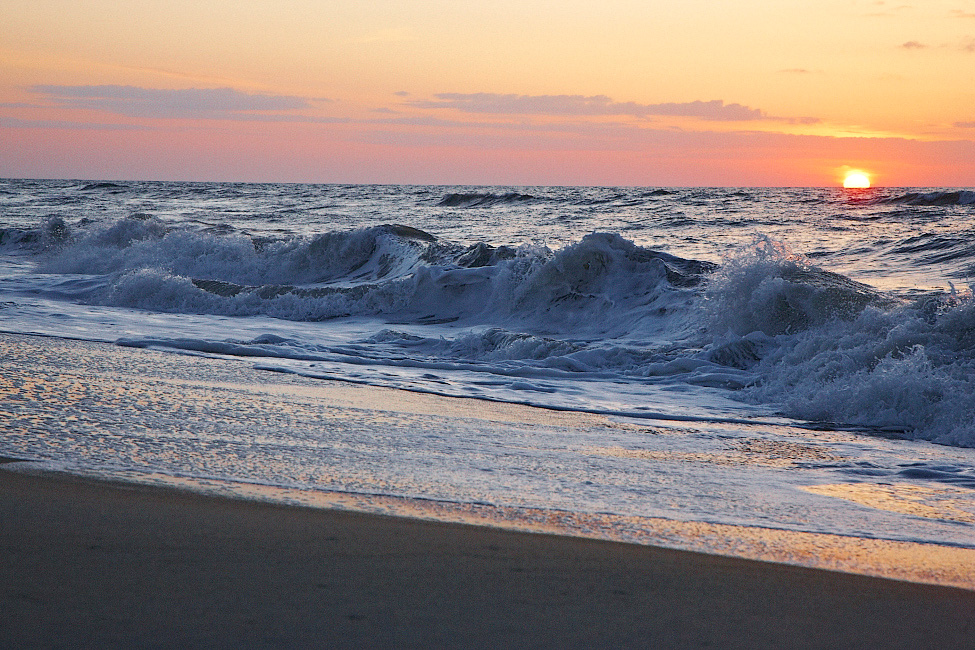 AtlanticSunrise-AssateagueBeach-RLH-2013June_S3A6994 copy