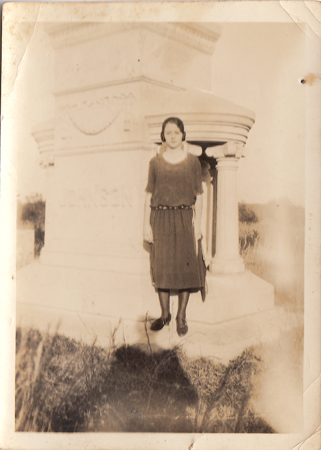 Lora Wilson (at monument) copy